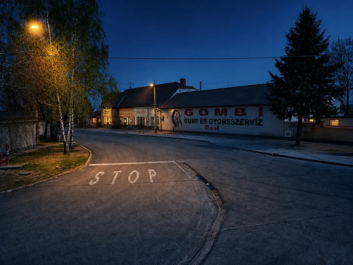 A Jacek Parking be- és kihajtója