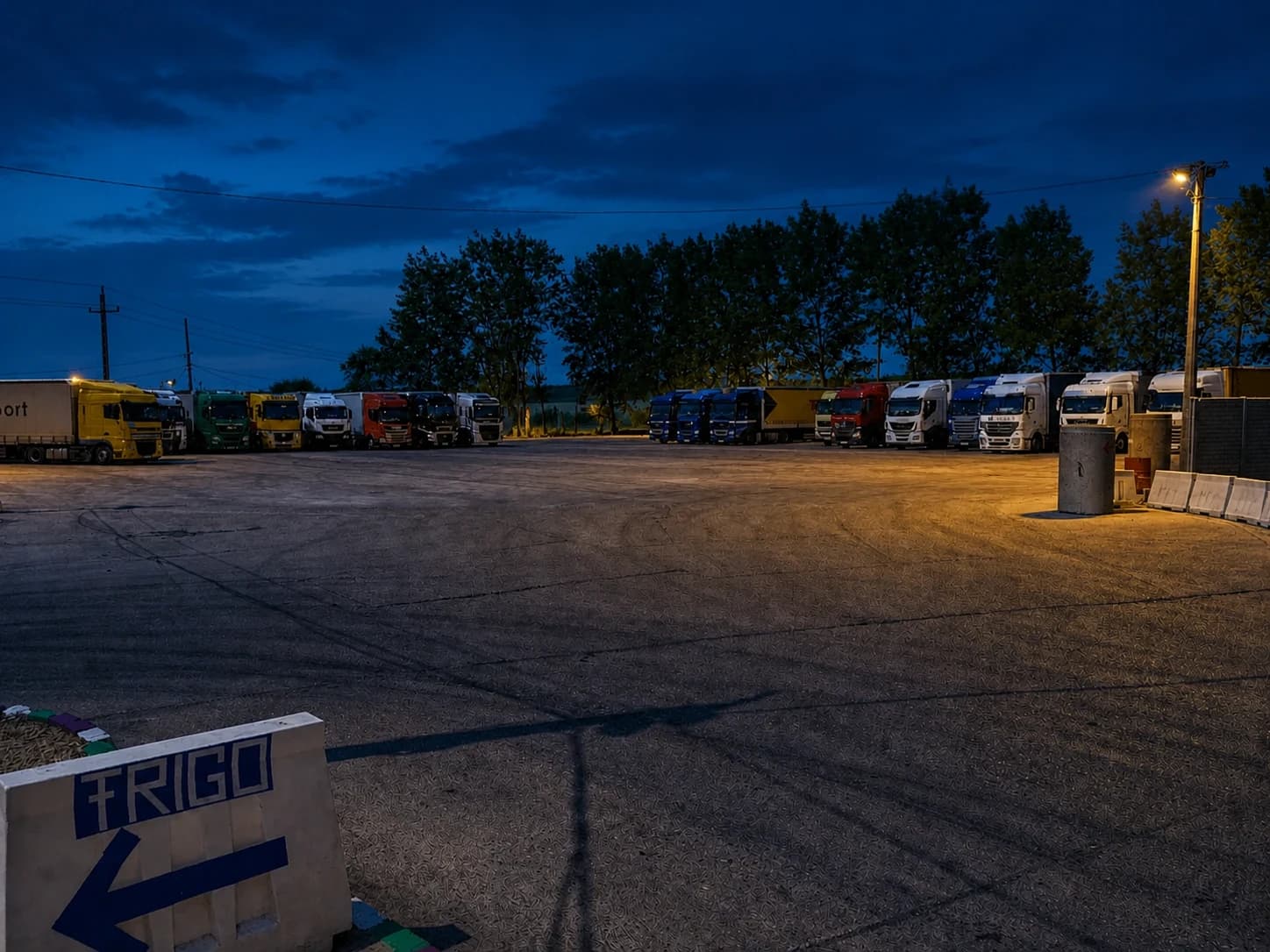 Kamionok a Jacek Parking területén